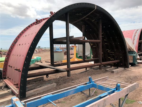 FFE MINERALS 24' x 10'6" F/F (7.3m x 2.7m) SAG Mill